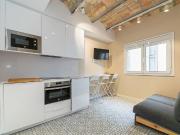 Ático en alquiler en calle De Torns, Barcelona, de 60 m²...