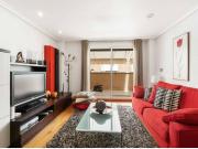 ATICO EN EL CENTRO DE TORREVIEJA. 110M2....