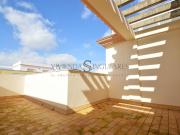 Ático en venta en Alcalá de Guadaira, Centro. Ático a un...