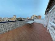 Ático en venta en Alicante, Cabo de las Huertas. CALLE...