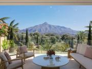 Ático en Venta en Aloha