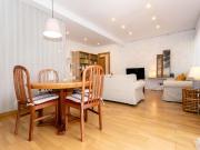 Ático en venta en Barcelona, Carmel. Vivienda en finca...