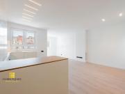 Ático en venta en Barcelona, Hostafrancs. Áticos.