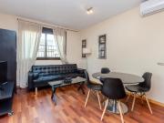 Ático en venta en Barcelona, Raval. ÁTICO JUNTO A PLAZA...