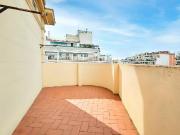 Ático en venta en Barcelona, Sant Antoni. Ático con...