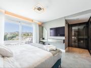 Ático en venta en Benahavís, El Madroñal. Atico en venta...