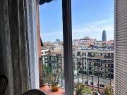 Ático en venta en calle De Provença, Barcelona, de 61 m²...