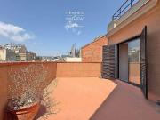 Ático en venta en calle De Provença, Barcelona, de 63 m²...