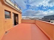 Ático en venta en calle De Provença, Barcelona, de 87 m²...