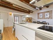 Ático en venta en calle De Sant Bartomeu, Barcelona, de...