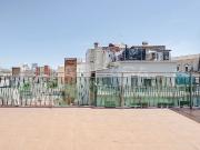 Ático en venta en calle D'olzinelles, Barcelona, de...