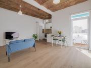 Ático en venta en calle Ps Sant Joan, Barcelona, de 75...