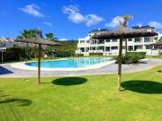 Ático en venta en Estepona, Bahía Dorada. Ático en...