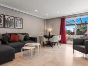 Ático en venta en Estepona, La Concha Resina Golf. Áticos.