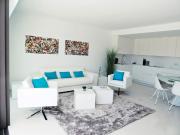 Ático en venta en Estepona, La Concha Resina Golf. La...