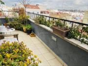 Ático en venta en Madrid, Almagro. Ático en venta en...