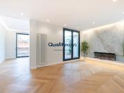 Ático en venta en Madrid, Recoletos. ÁTICO A ESTRENAR...