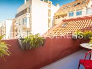 Ático en venta en Madrid, Recoletos. Ático abuhardillado...