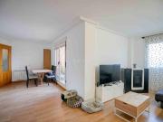 Ático en venta en Madrid, Simancas. Ático Coqueto En...