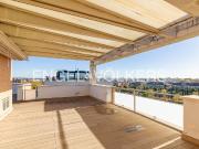 Ático en venta en Madrid, Valdemarín. Ático dúplex con...