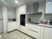 Ático en venta en Marbella, Casco Antiguo. Amplio ático...