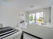 Ático en venta en Marbella, Los Naranjos. Apartamento en...