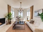 Ático en venta en Marbella, Nagüeles Alto. Magnífico...