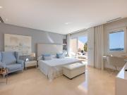 Ático en venta en Marbella, Nueva Andalucía centro....