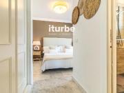 Ático en venta en Marbella, Puerto Banús. Impresionante...