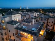 Ático en venta en Marbella, Santa María. Impresionante...