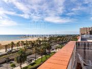 Ático en venta en Mataró, de 142 m² 4 habitaciones por...