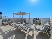 Ático en venta en Orihuela, La Zenia. Apartamento de 2...