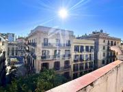 Ático en venta en plaza De Les Olles, Barcelona, de 40...