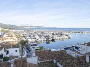 Ático en venta en Puerto Banus, Málaga Costa del Sol