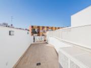 Ático en venta en Sevilla, Triana Este. Presentamos...