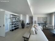 atico moderno con vistas al mar en el higueron