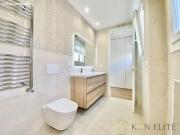 Ático Recién Reformado en Edificio Señorial