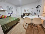 Ático tipo estudio con azotea privada – Alquiler por...