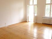 Atmosphärischer Altbauklassiker mit Dielen und EBK tolle...