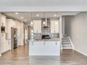 Luxury 3 Bed Duplex in Carrington NW With FRONT GRAGAE