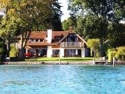 ATTERSEE Freizeitwohnsitz direkt am See mit Bootssteg...