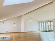 Attico arredato con terrazzo Buenos aires, indipendenza,...