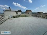 Attico arredato con terrazzo Centro