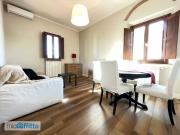 Attico arredato con terrazzo Centro storico