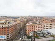 Attico arredato con terrazzo Centro storico