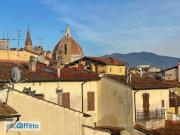 Attico arredato con terrazzo Centro storico