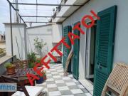 Attico arredato con terrazzo Centro storico de ferrari