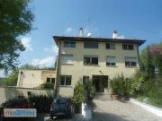 Attico arredato con terrazzo Colli