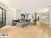 Attico arredato con terrazzo Repubblica, stazione centrale Attico arredato con terrazzo Repubblica, stazione centrale