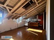 Attico arredato P.ta genova, romolo, solari